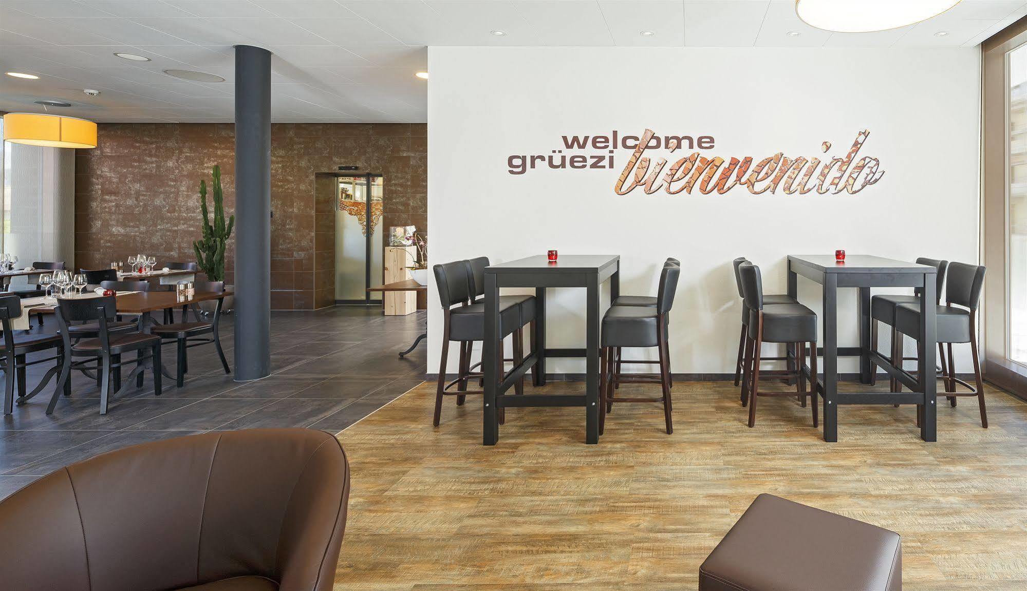 Villmergen Swiss Quality Hotel Exterior photo